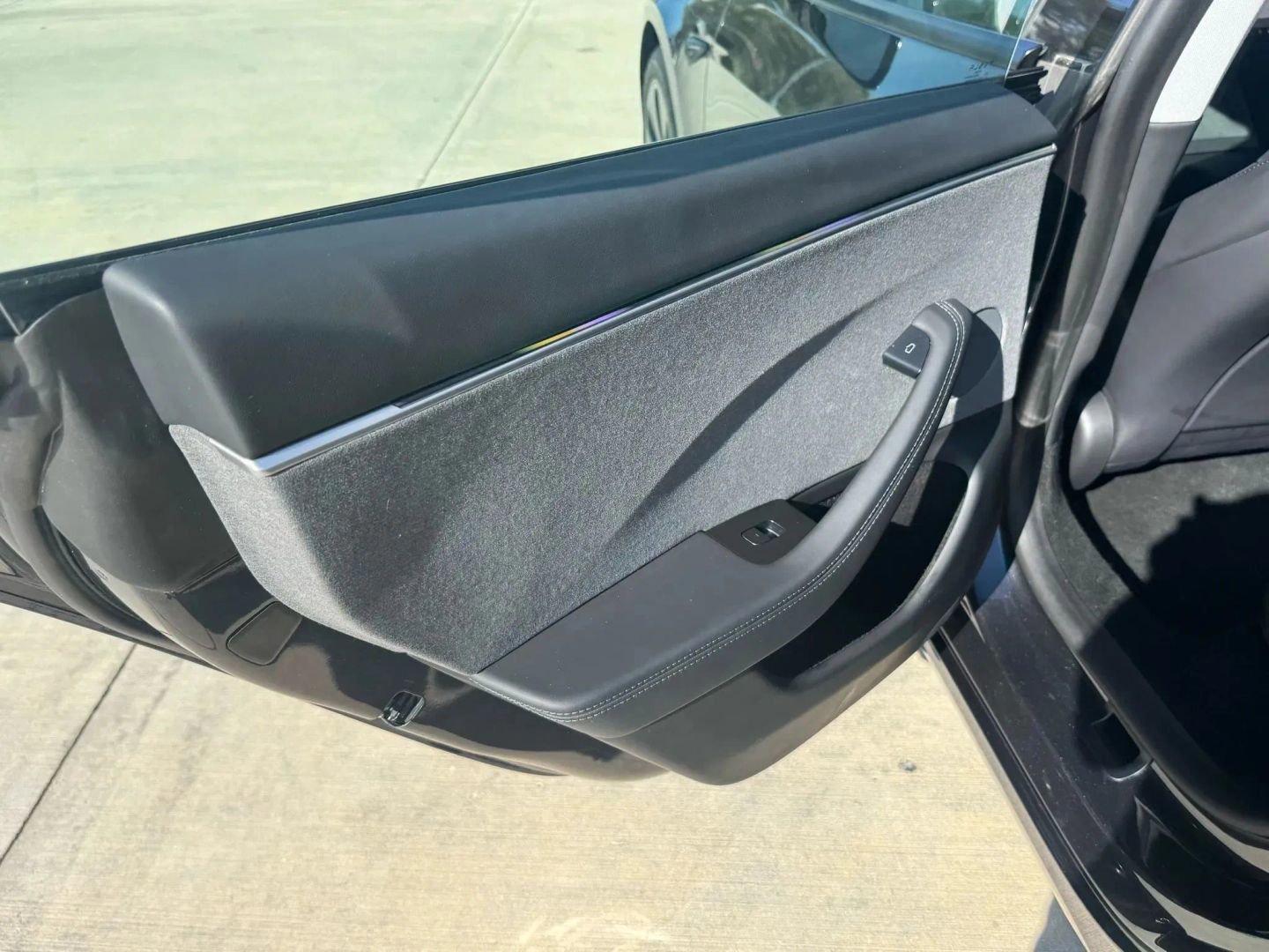 Used 2024 Tesla Model 3 Standard Range image 82