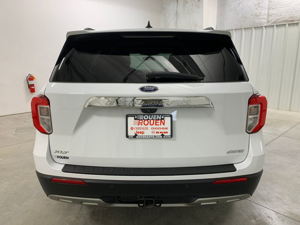 Used 2021 Ford Explorer XLT w/ Equipment Group 202A image 26