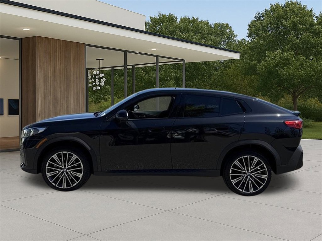 Used 2025 BMW X2 xDrive28i w/ Technology Package image 9