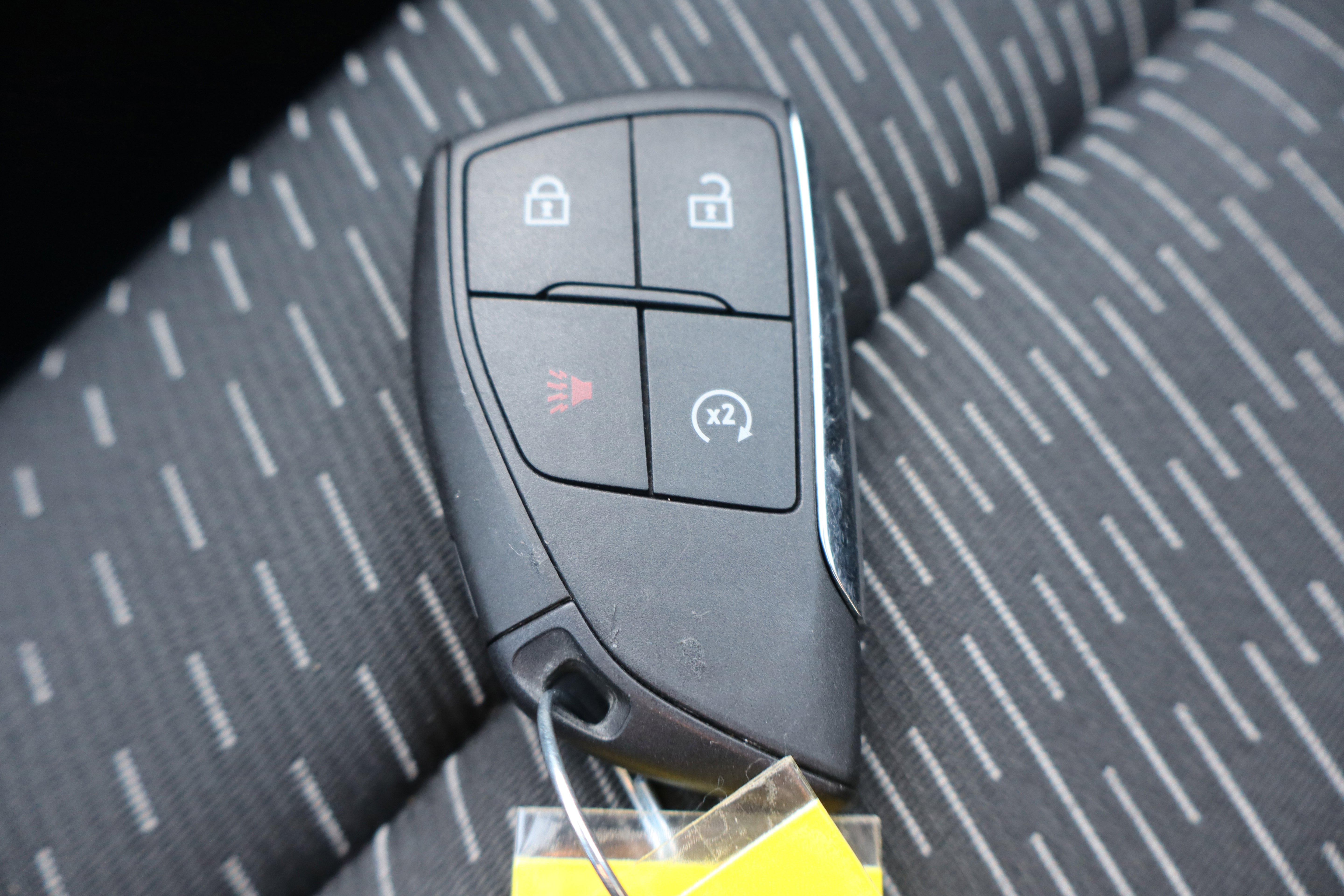 Used 2025 Chevrolet Equinox LT AWD/4WD image 28