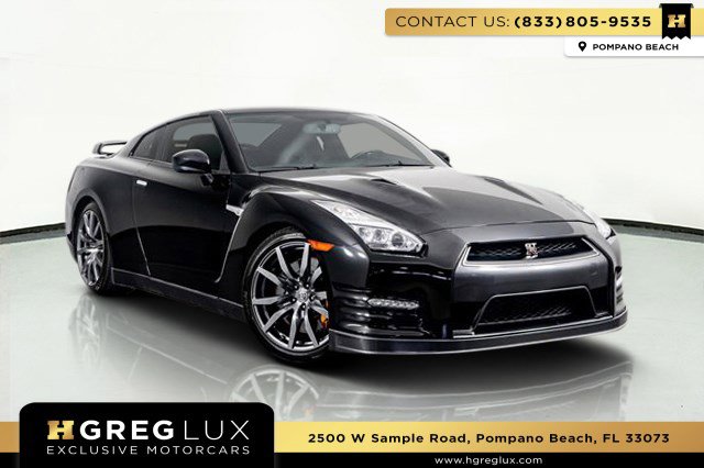 Used 2015 Nissan GT-R Premium image 1