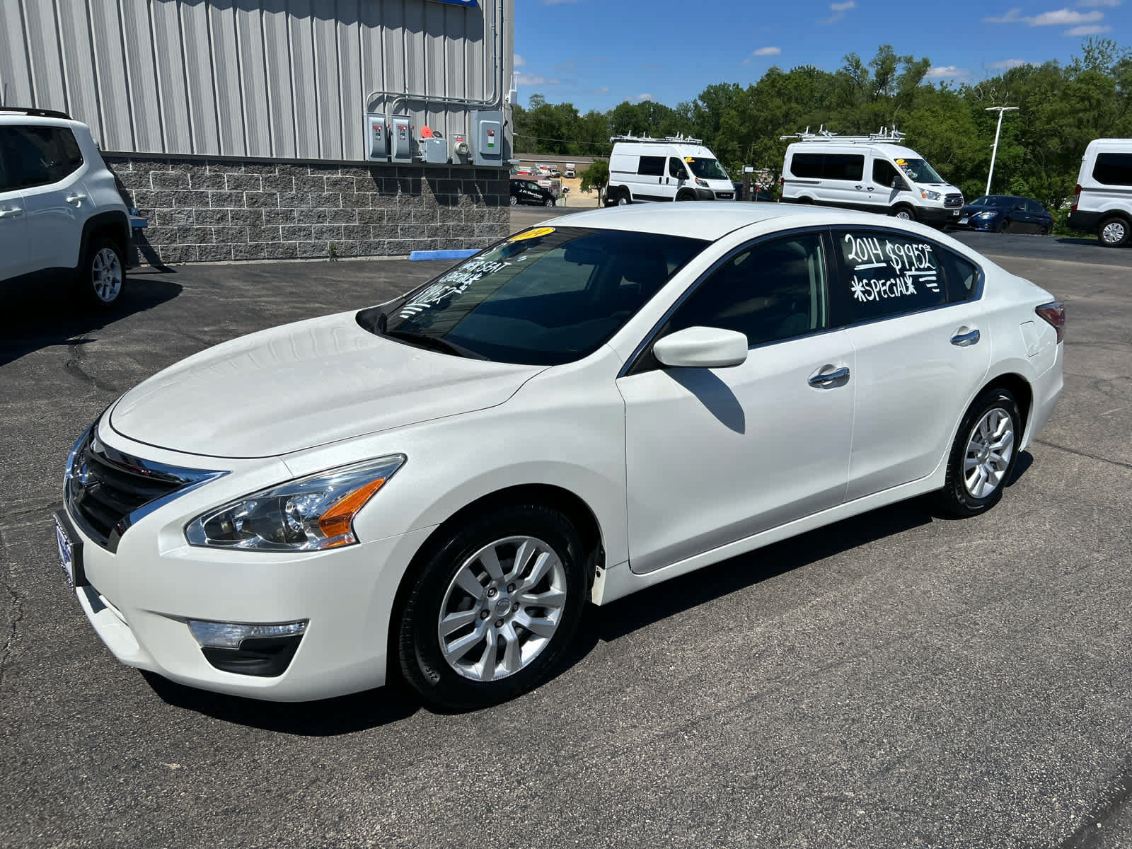 Used 2014 Nissan Altima 2.5 S FWD image 7