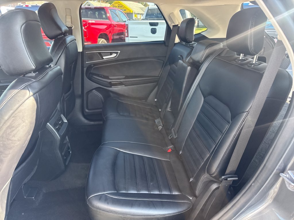 Used 2024 Ford Edge SEL w/ Convenience Package AWD/4WD image 16