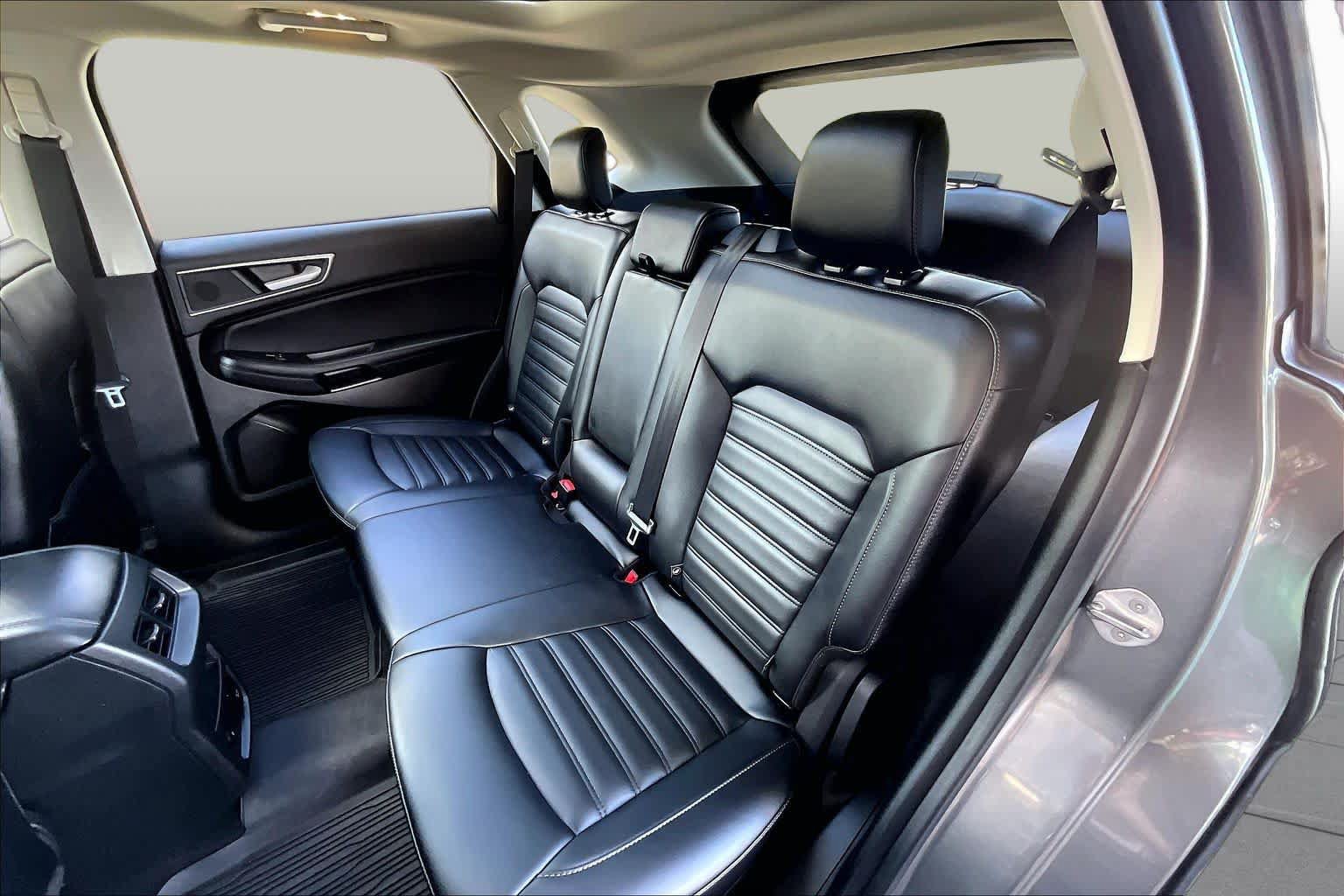 Used 2022 Ford Edge SEL w/ Convenience Package AWD/4WD image 21