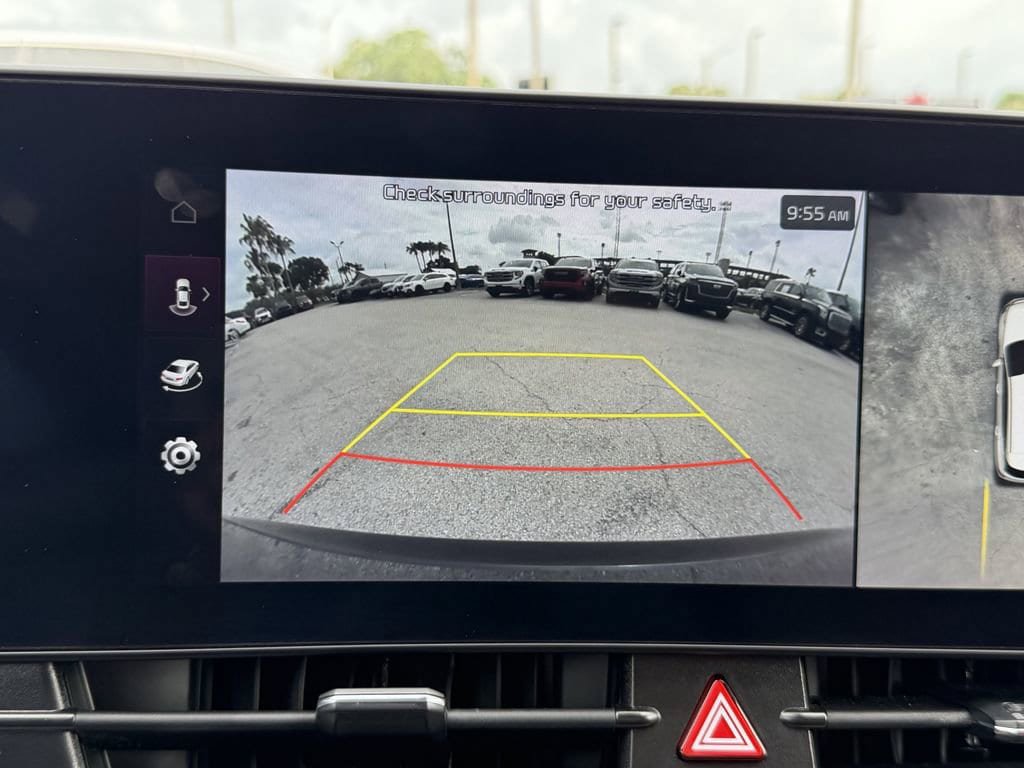 Used 2025 Kia Sportage SX FWD image 24