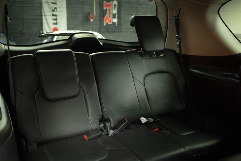 Used 2024 INFINITI QX80 Luxe image 16