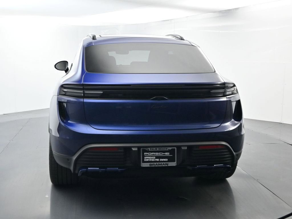 Certified 2024 Porsche Macan Turbo Electric image 13