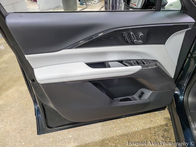 Certified 2024 Cadillac Lyriq Luxury RWD image 20