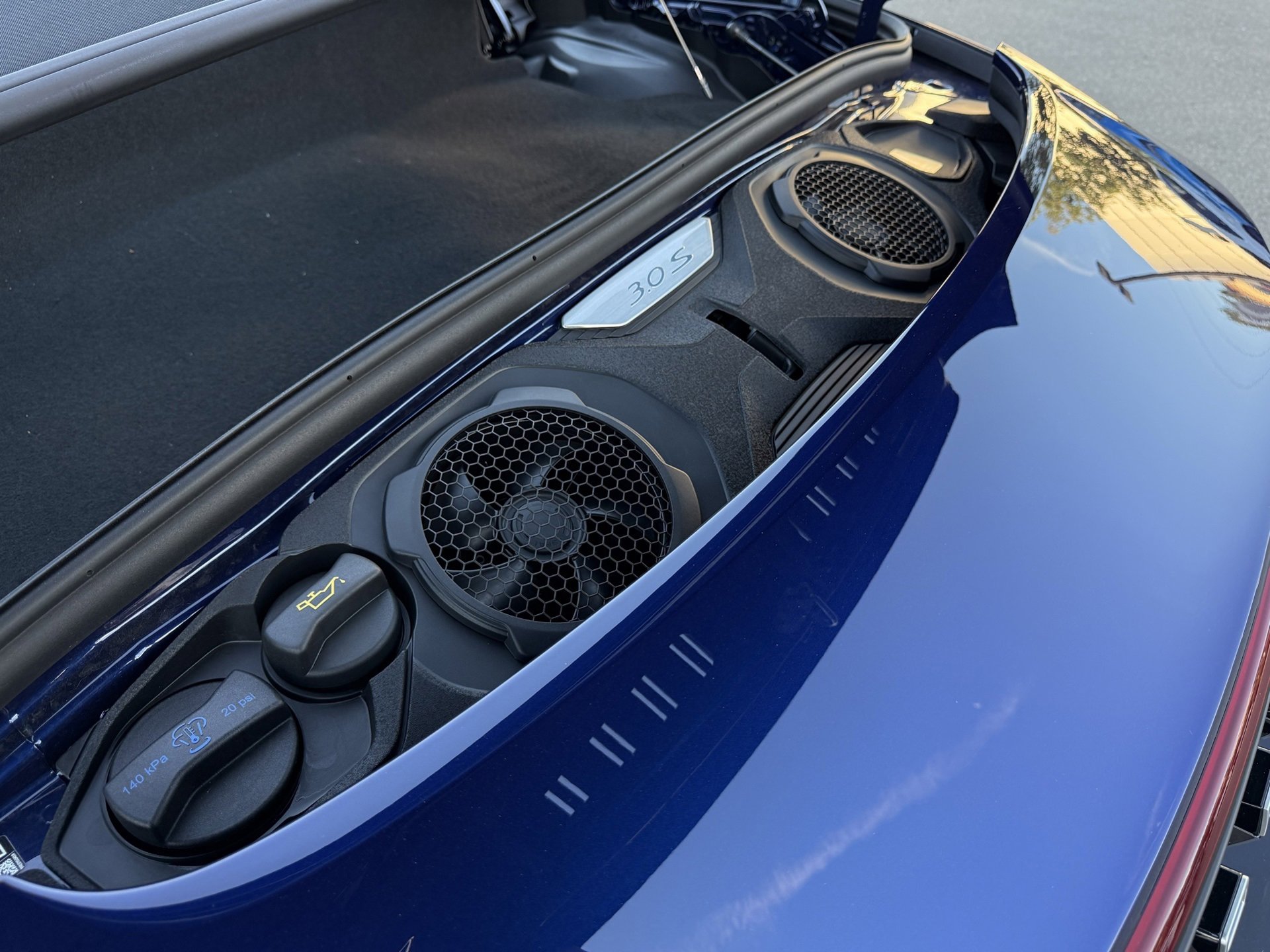 Used 2025 Porsche 911 Carrera S image 33