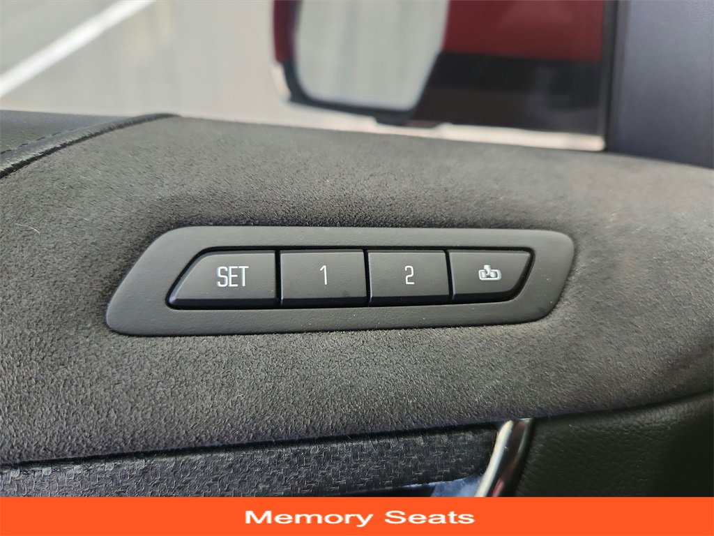 Used 2017 Cadillac ATS V w/ Luxury Package image 32