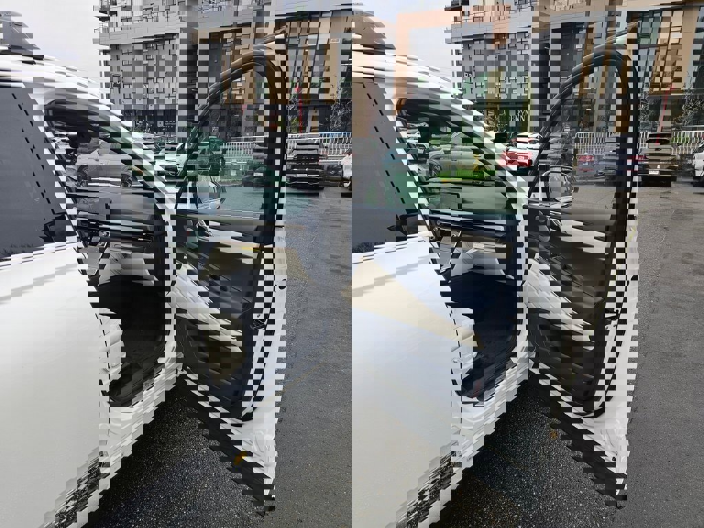 New 2026 Genesis GV80 3.5T Prestige image 31