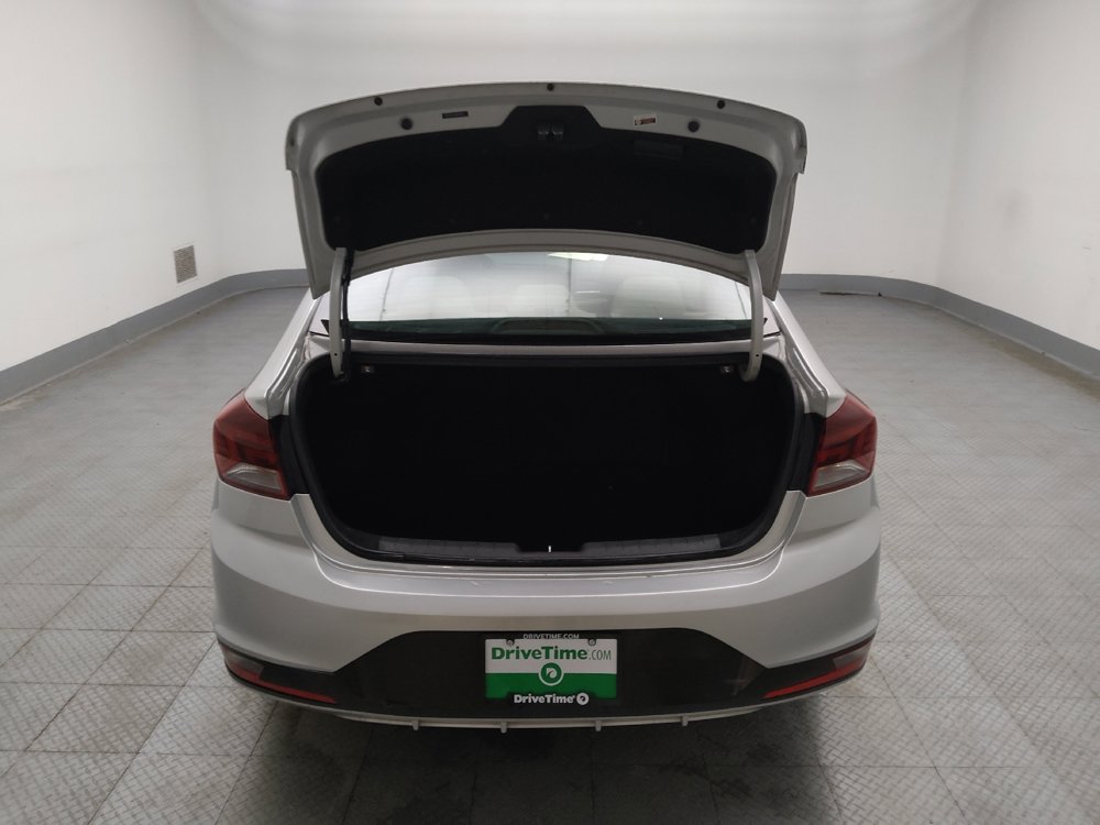 Used 2019 Hyundai Elantra SE FWD image 29