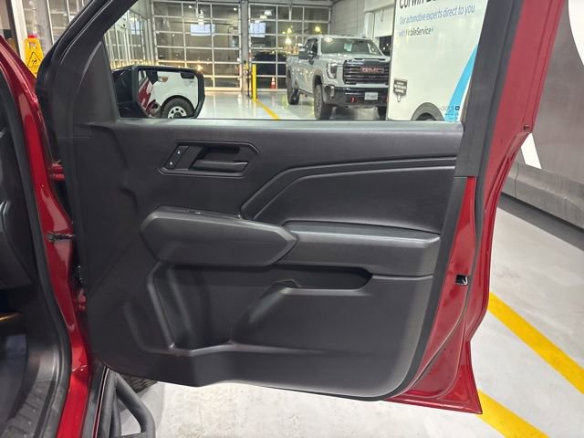 Used 2023 Chevrolet Colorado Trail Boss w/ Technology Package image 34