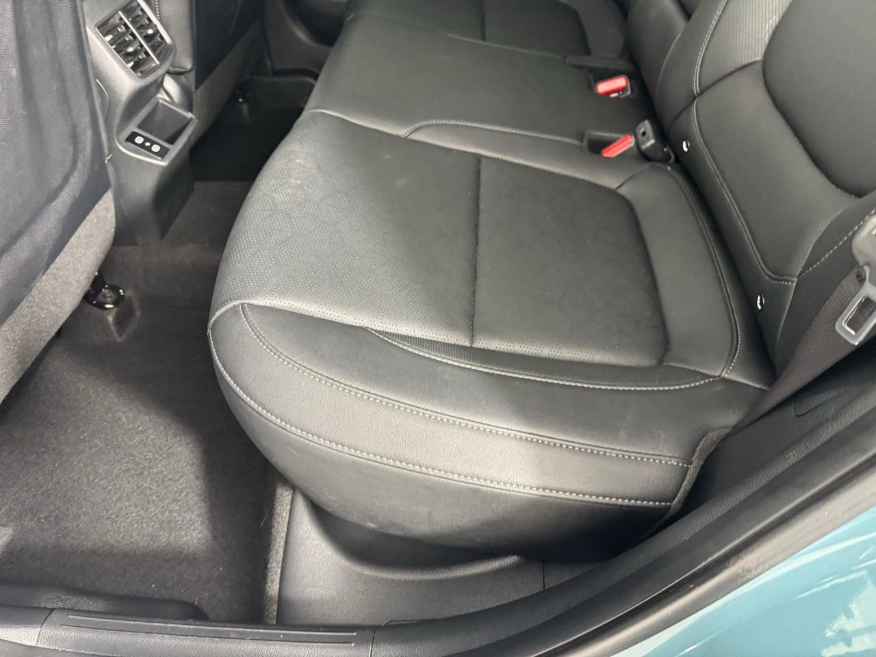 Used 2025 Kia Seltos EX image 26