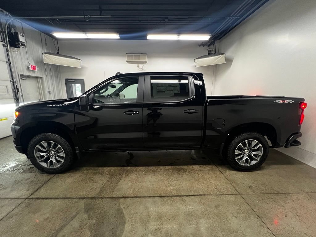 New 2026 Chevrolet Silverado 1500 RST AWD/4WD image 9