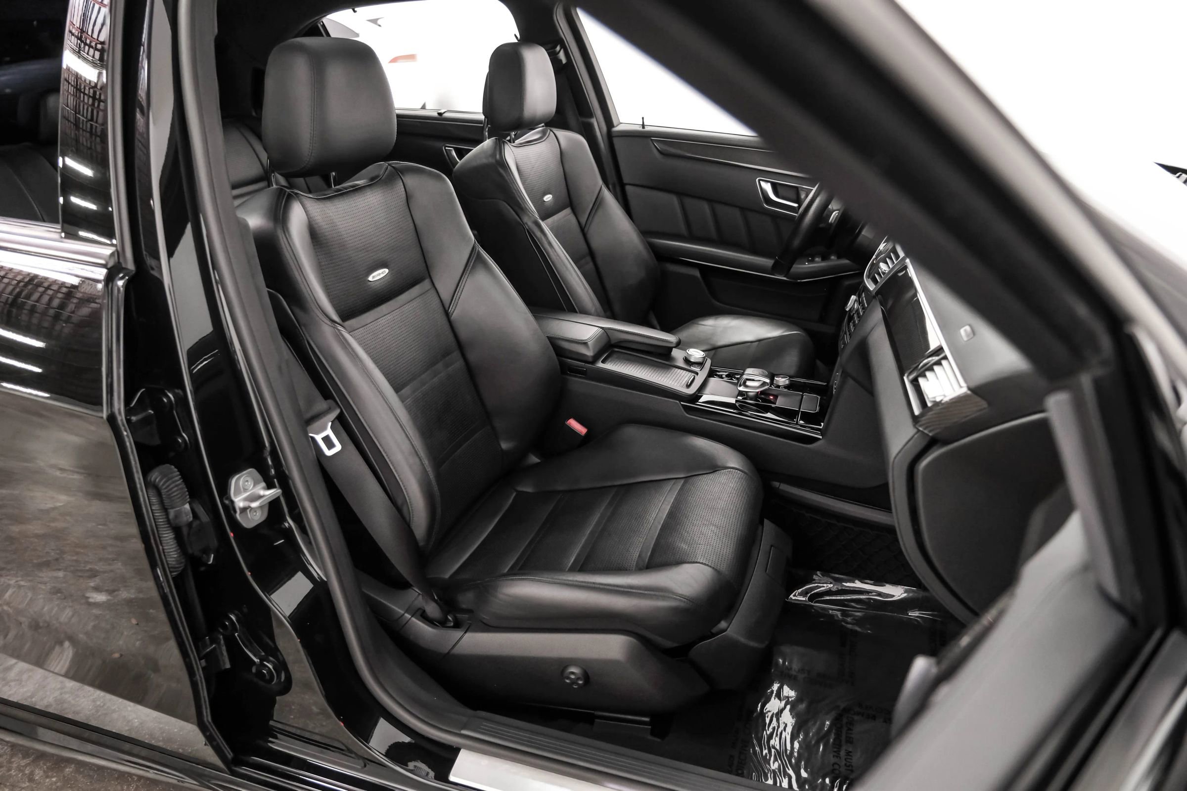 Used 2012 Mercedes-Benz E 63 AMG Sedan image 34