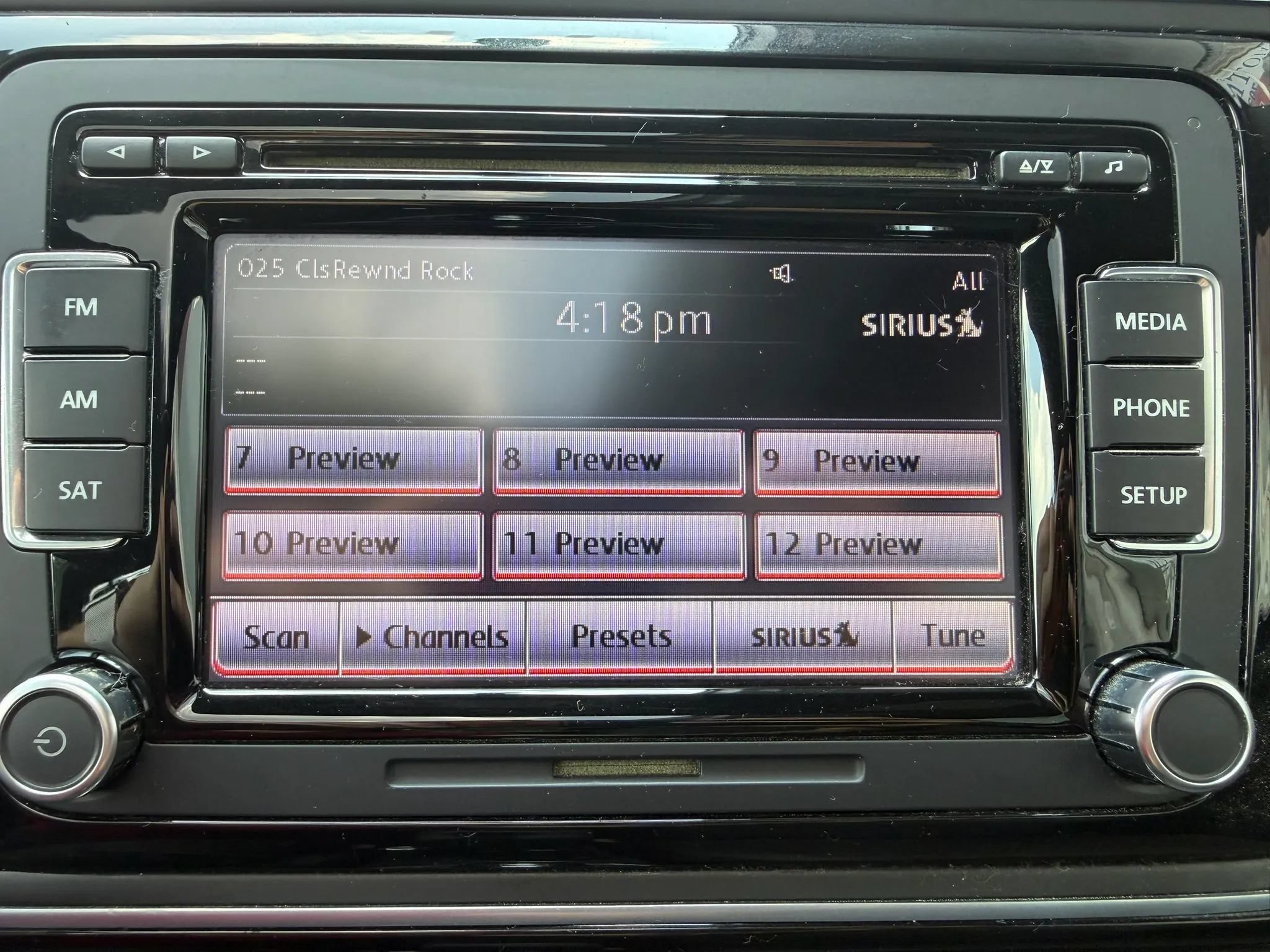 Used 2013 Volkswagen Beetle Turbo FWD image 18