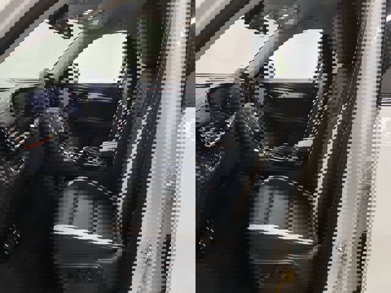 Used 2025 Buick Envision Sport Touring image 13