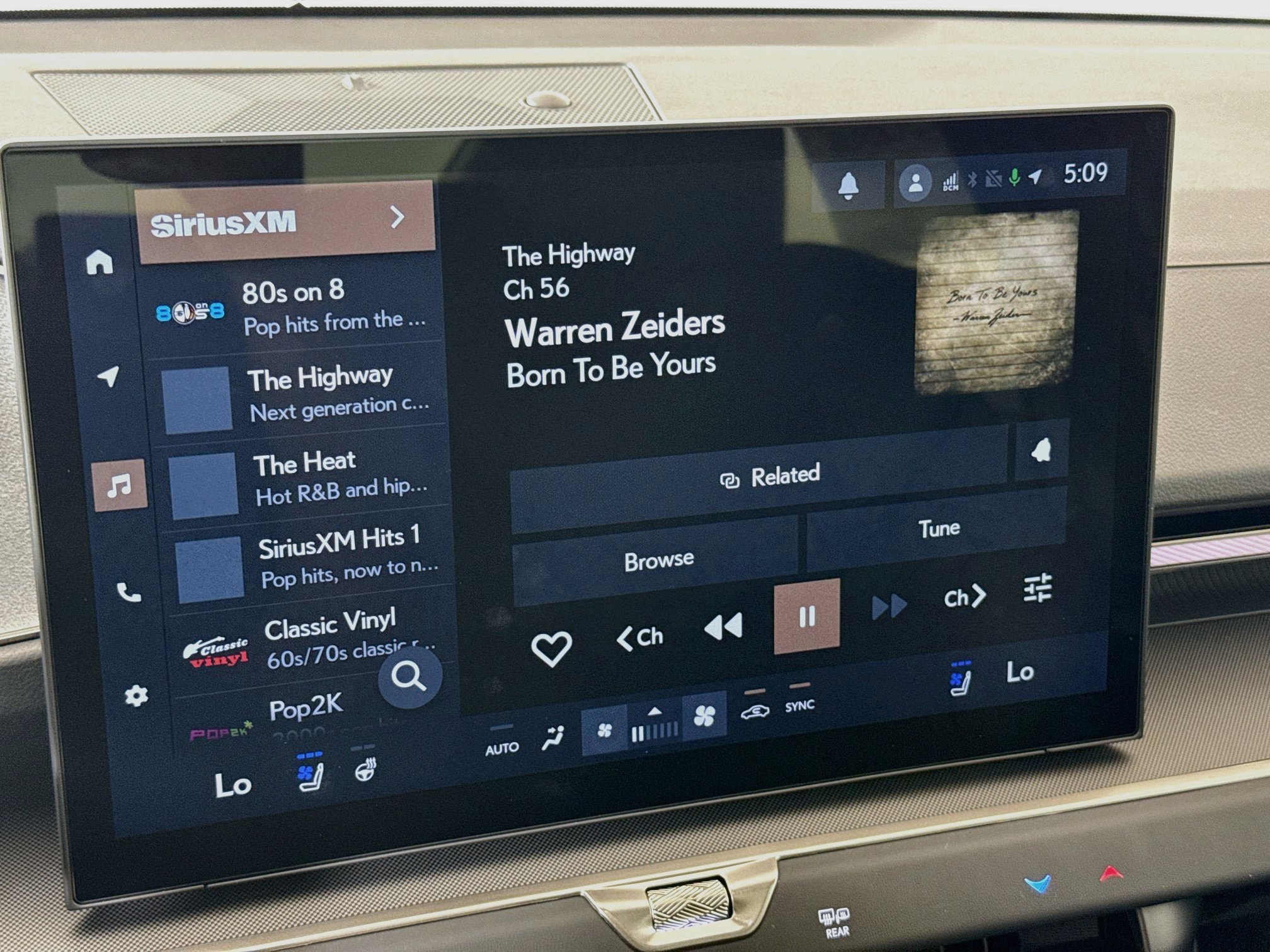 New 2026 Lexus ES 350h w/ Convenience Package FWD image 15