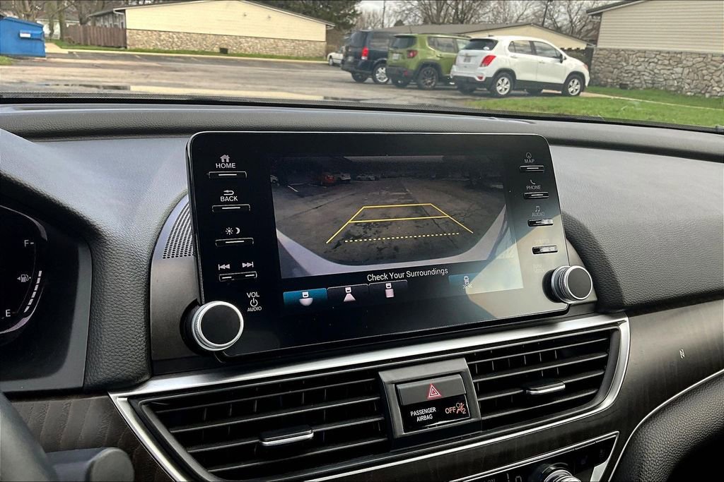 Used 2018 Honda Accord Touring image 20