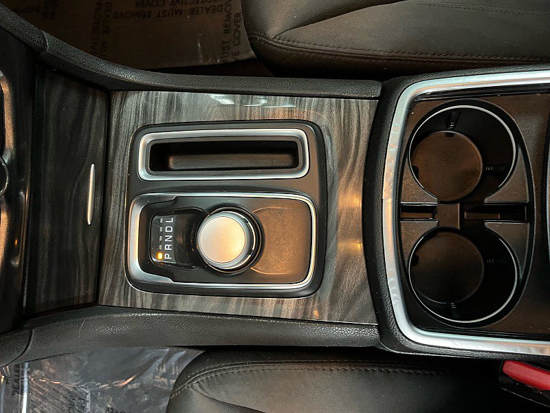 Used 2022 Chrysler 300 Touring w/ Sport Appearance Package image 23