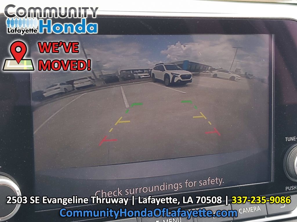 Used 2024 Nissan Rogue SV FWD image 36