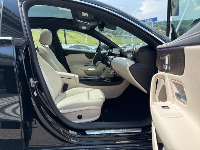 Used 2024 Mercedes-Benz CLA 250 4MATIC image 24