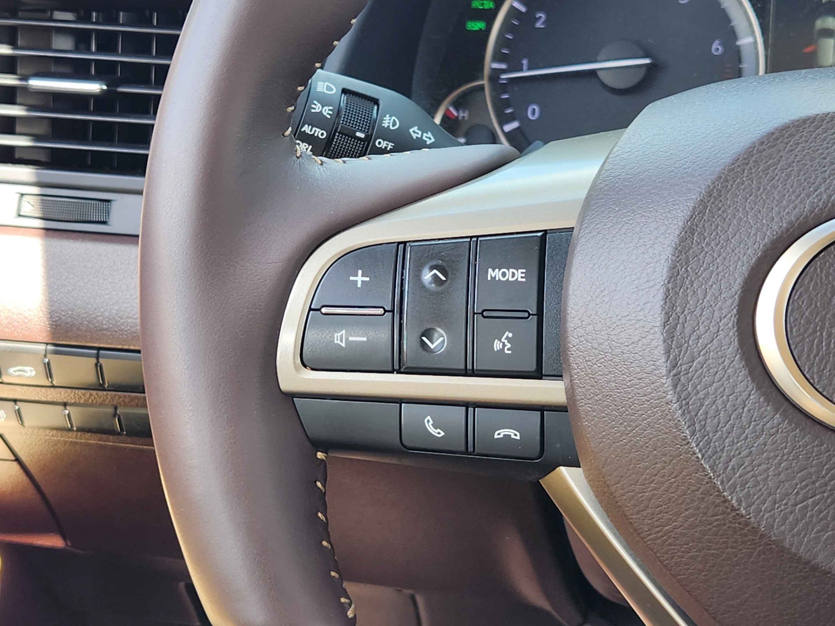 Used 2016 Lexus RX 350 FWD w/ Premium Package image 23