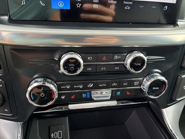 New 2025 Ford F150 Lariat w/ Equipment Group 501A Mid image 17