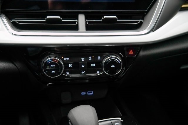 New 2026 Chevrolet Trax LT w/ Driver Confidence Package image 30