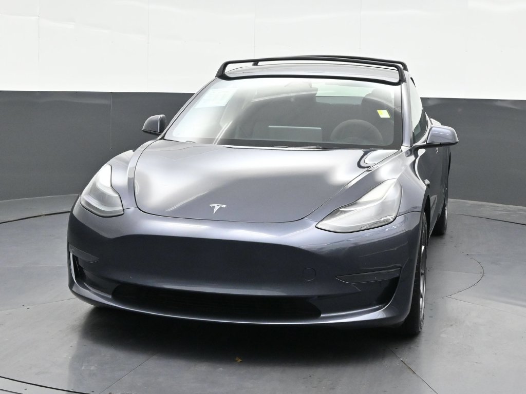 Used 2023 Tesla Model 3 Standard Range RWD image 8