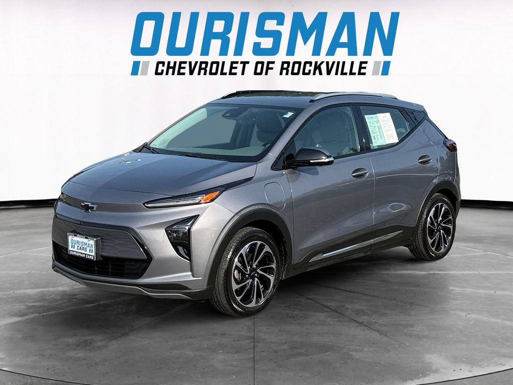 Used 2023 Chevrolet Bolt EUV Premier FWD image 2