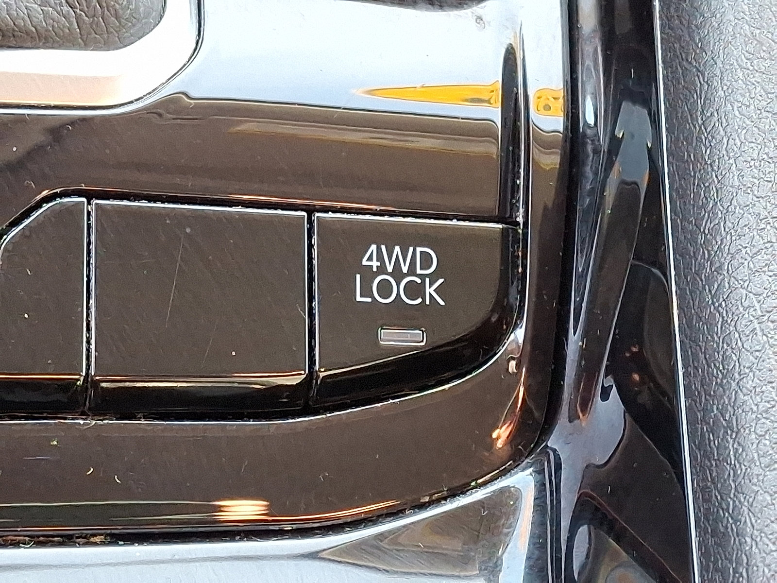 Used 2022 Jeep Compass Limited image 24