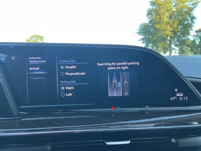 Used 2024 Cadillac Escalade Sport Platinum w/ Heavy-Duty Trailer Package image 35