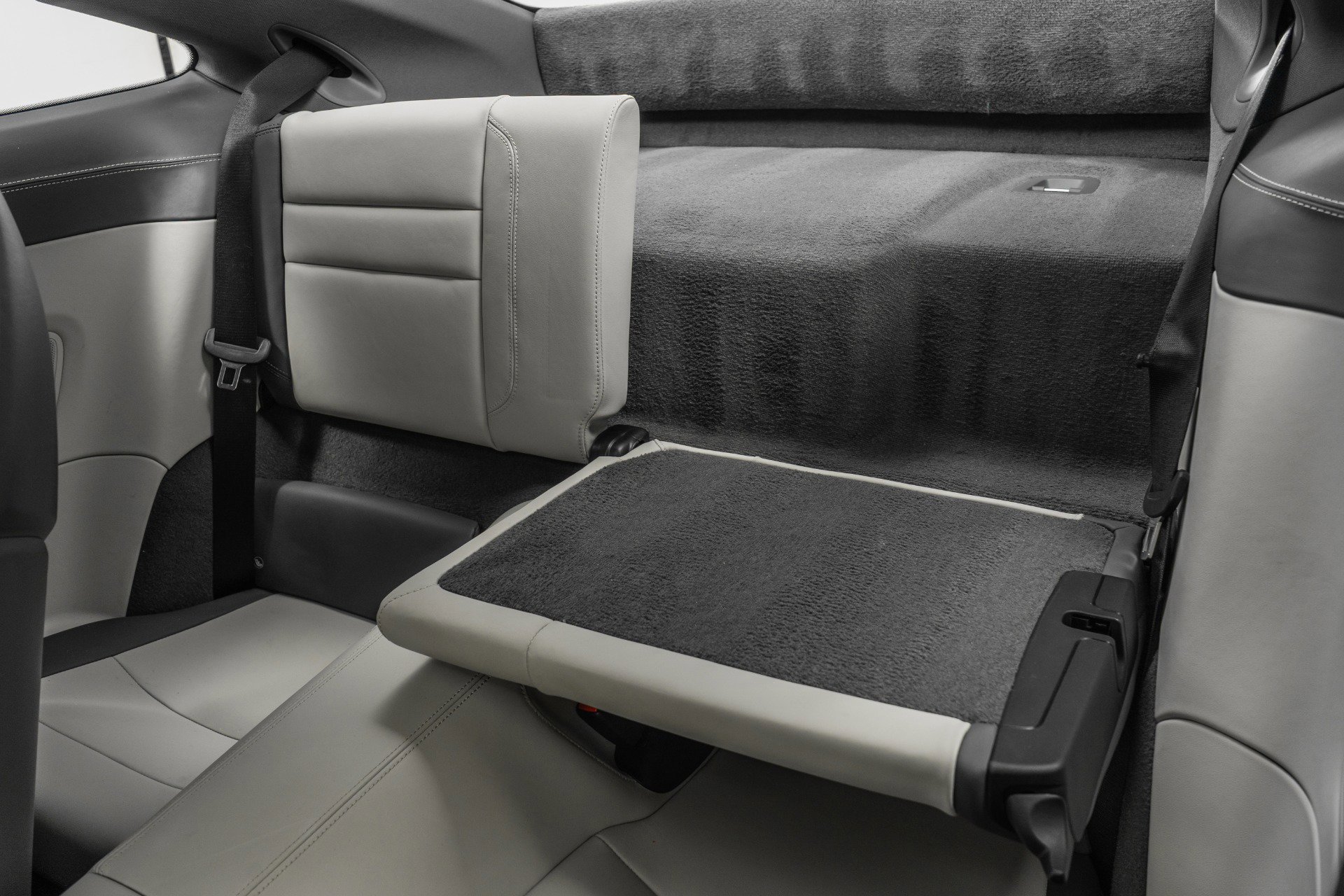 Used 2025 Porsche 911 Carrera image 16