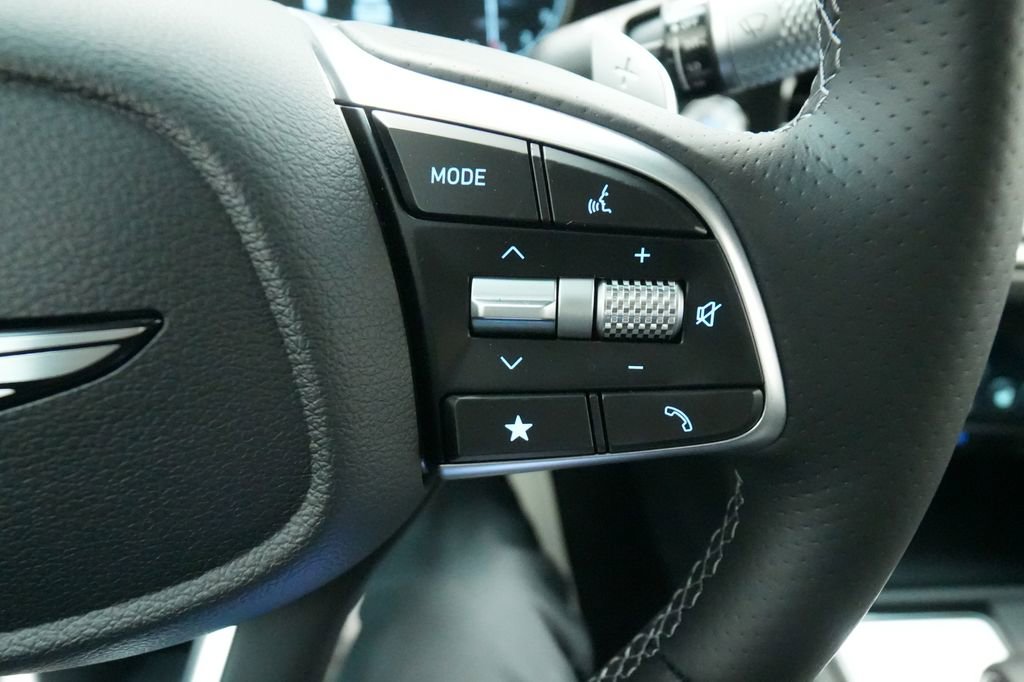 New 2026 Genesis G70 2.5T image 36