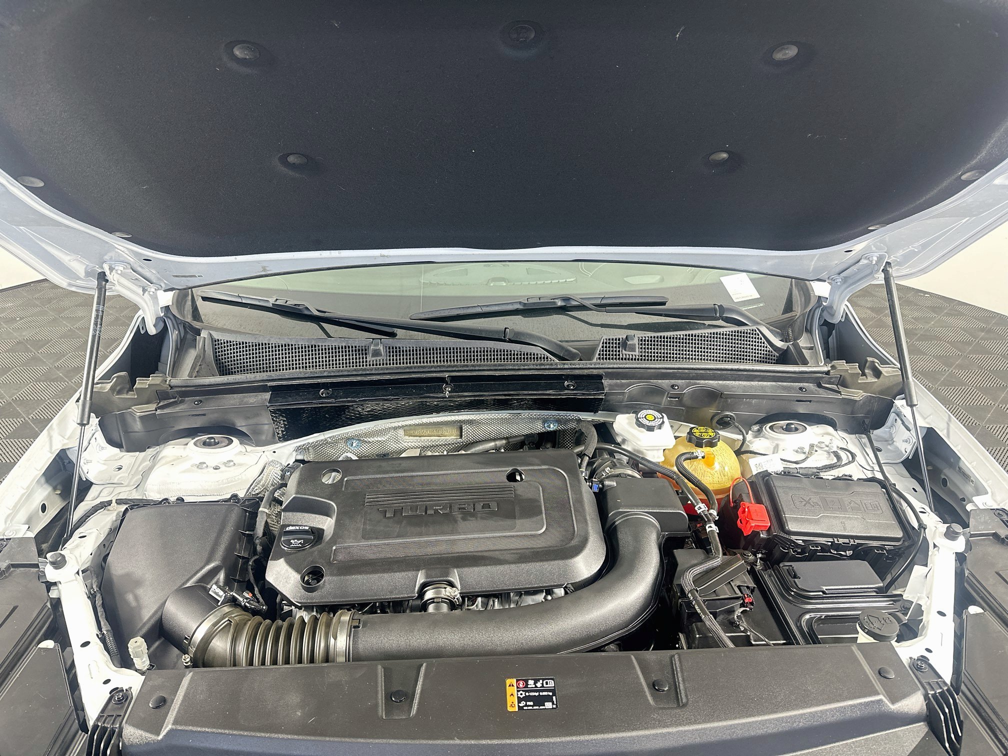 Used 2021 Buick Envision Preferred w/ Sport Touring Package FWD image 34