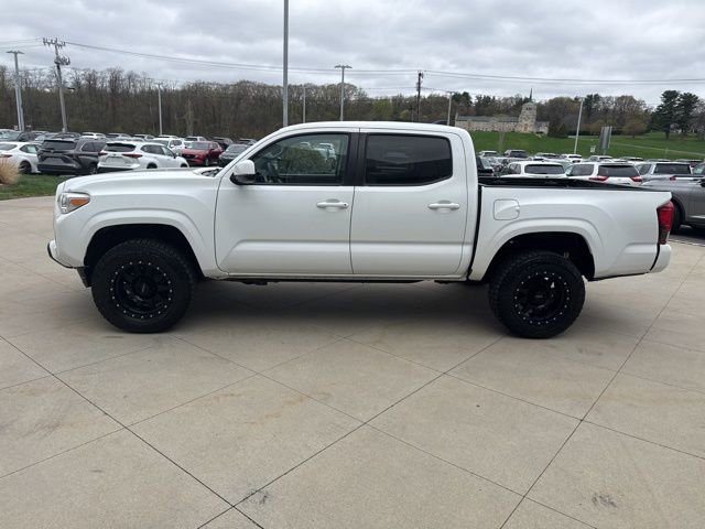 Used 2019 Toyota Tacoma SR w/ SR Convenience Package AWD/4WD image 4