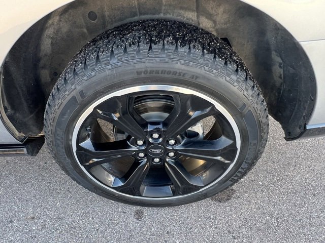 Used 2023 Ford Expedition Max Limited image 10