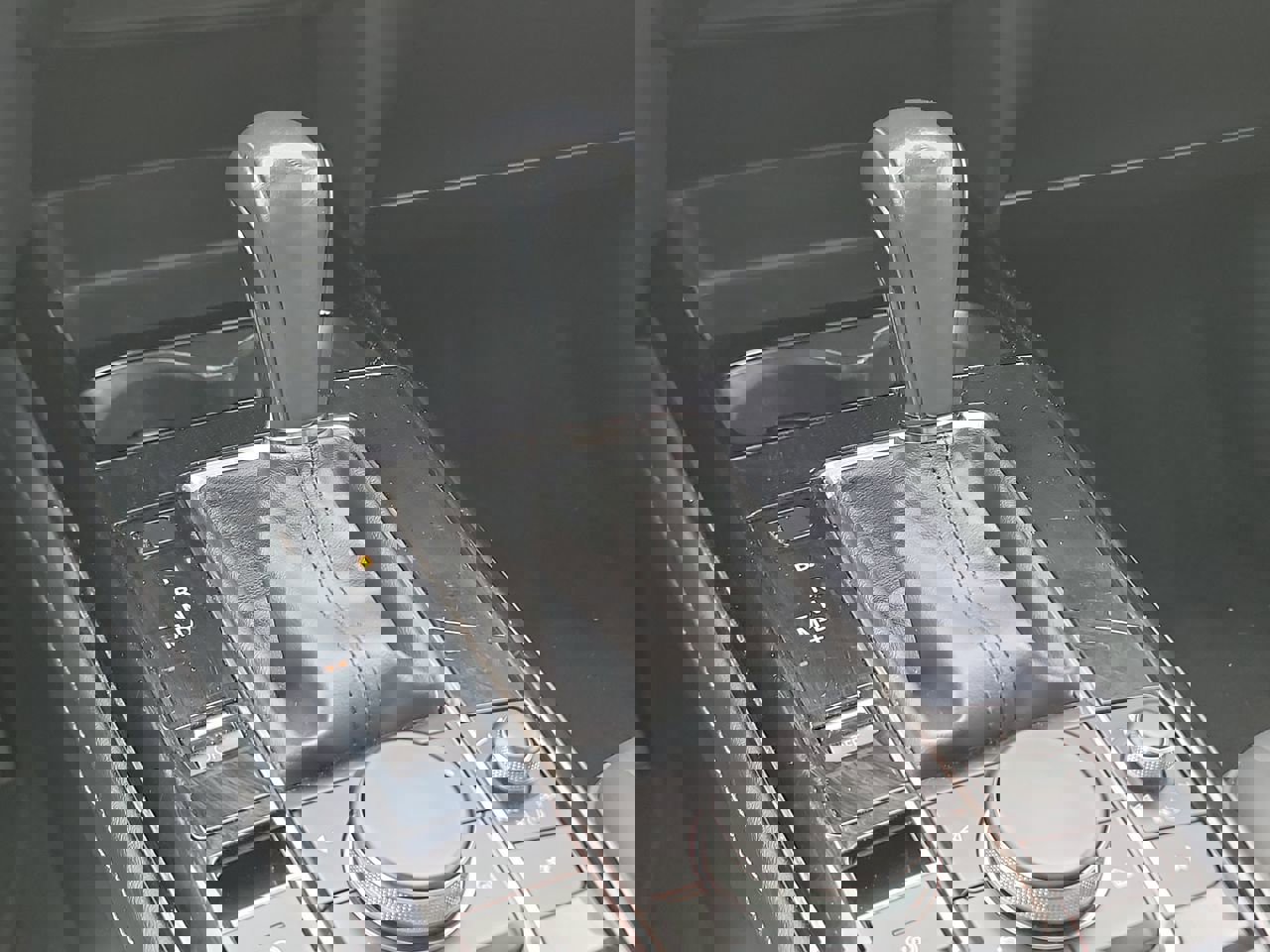 Used 2024 MAZDA CX-30 AWD 2.5 S w/ Preferred Package image 17