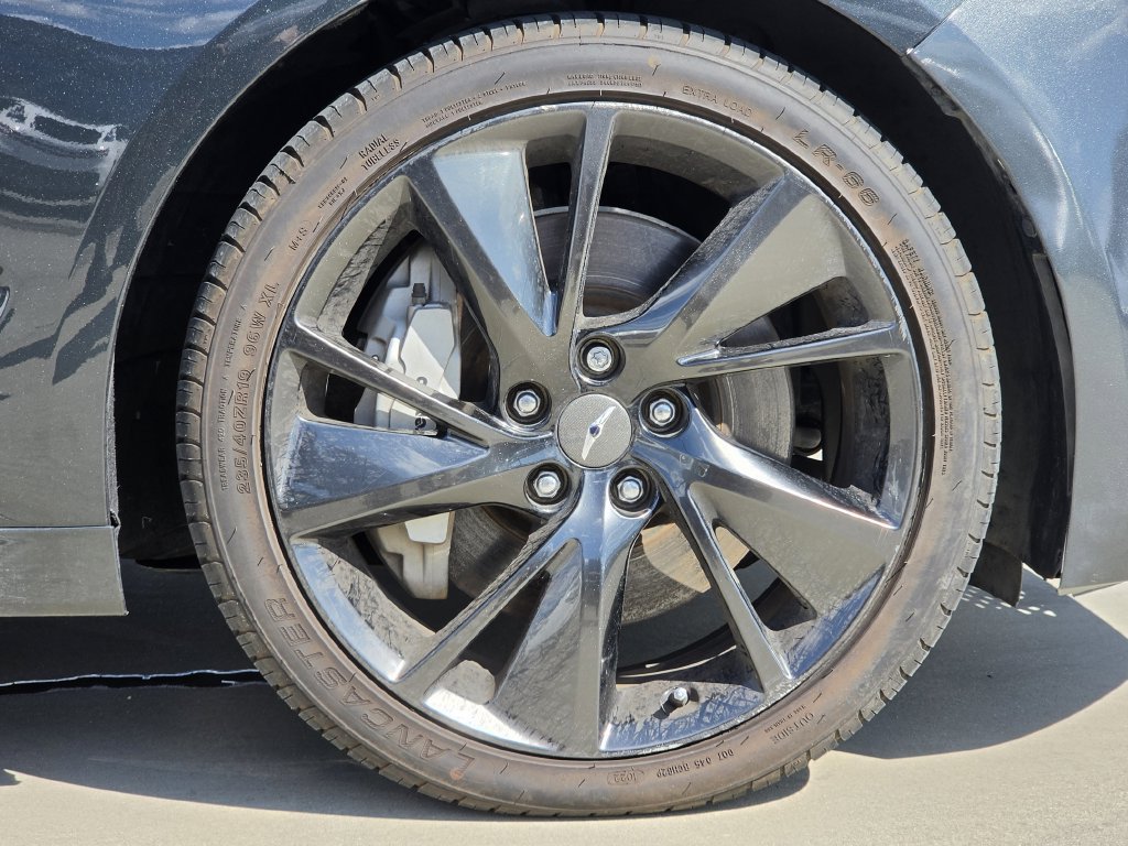 Used 2023 Genesis G70 3.3T w/ Sport Prestige Package RWD image 11