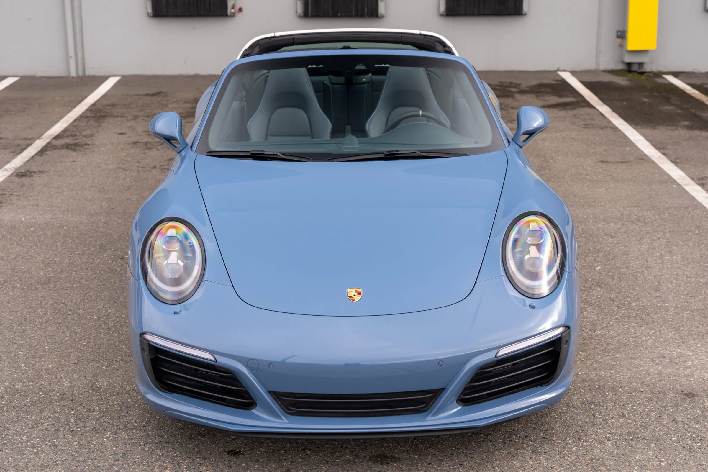 Used 2017 Porsche 911 Targa 4S AWD/4WD image 13
