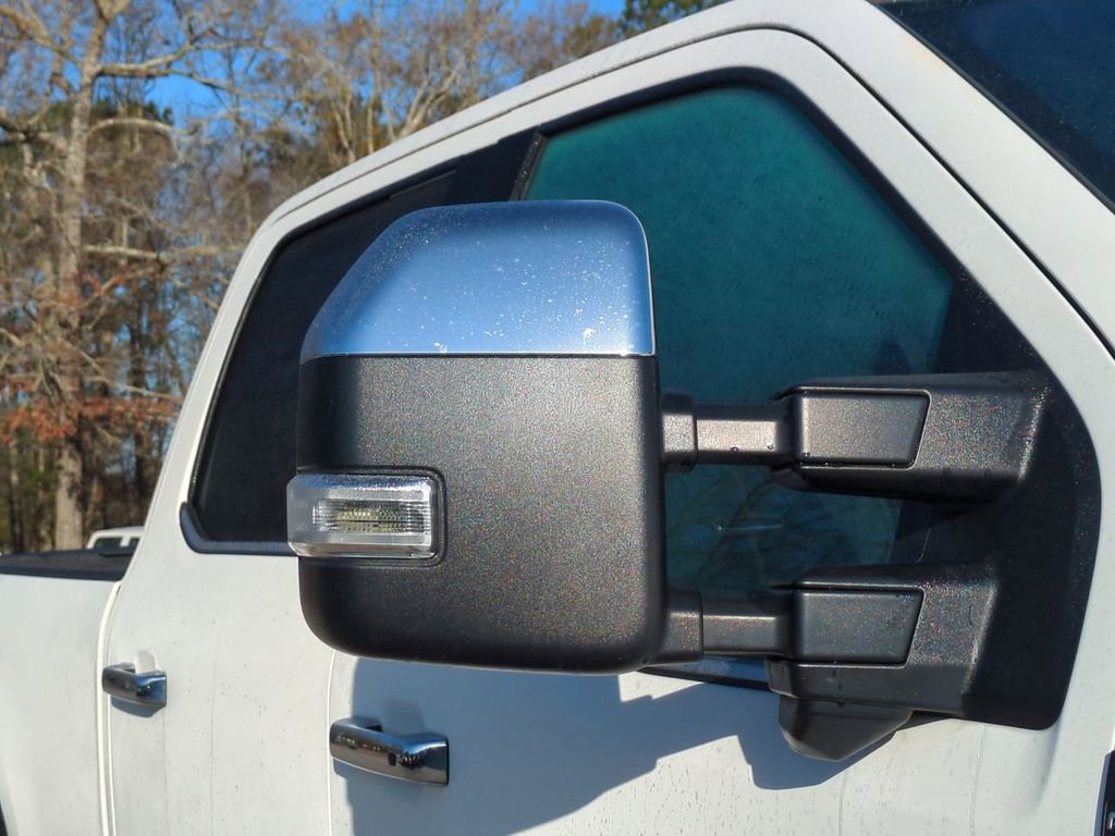 Used 2024 Ford F250 Platinum image 12