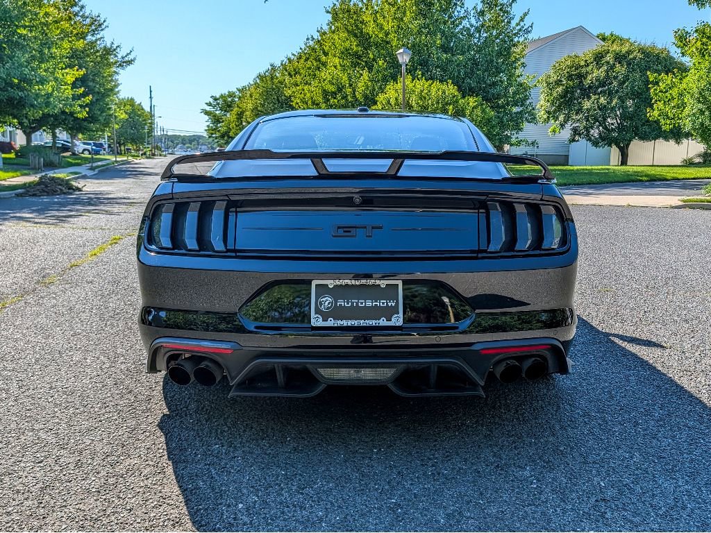 Used 2020 Ford Mustang GT Premium w/ GT Performance Package RWD image 6