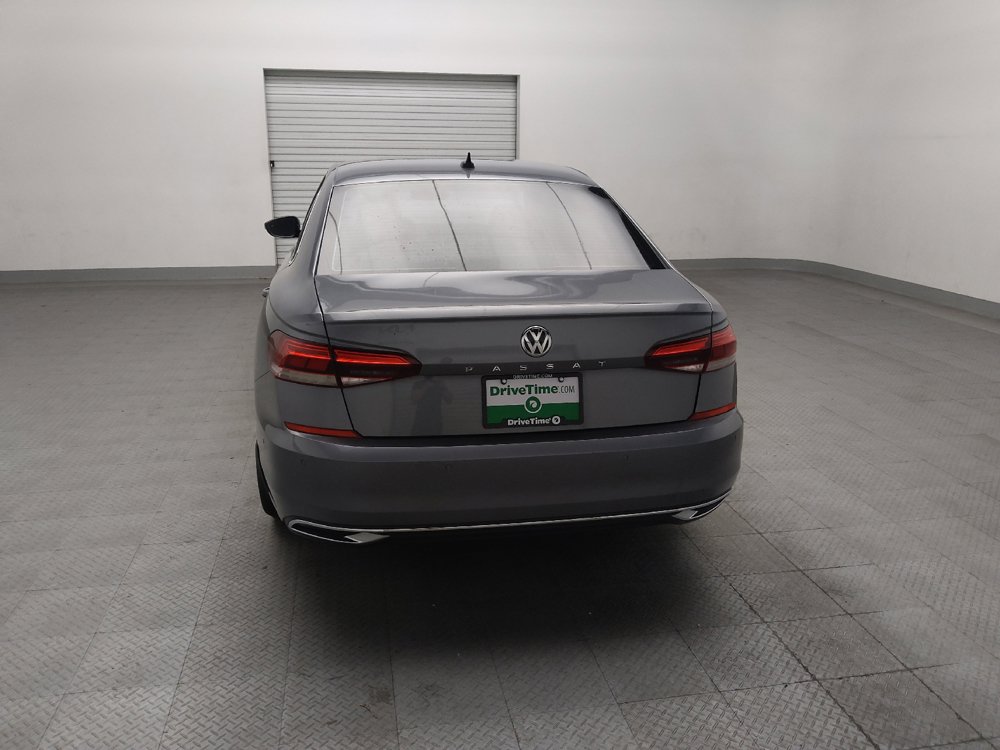 Used 2022 Volkswagen Passat 2.0T FWD image 6
