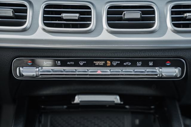 Used 2024 Mercedes-Benz GLE 450e 4MATIC image 23