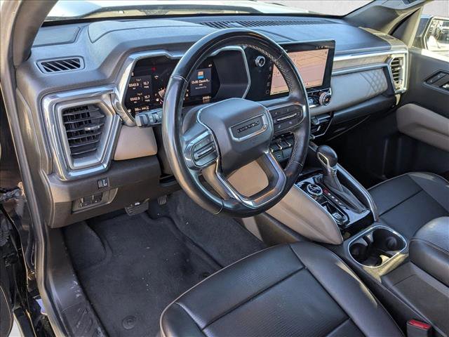 Used 2023 GMC Canyon Denali image 9