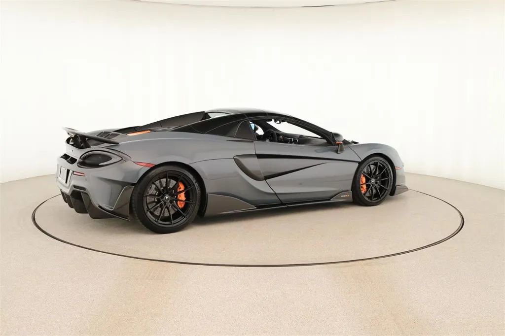 Used 2020 McLaren 600LT Spider image 7