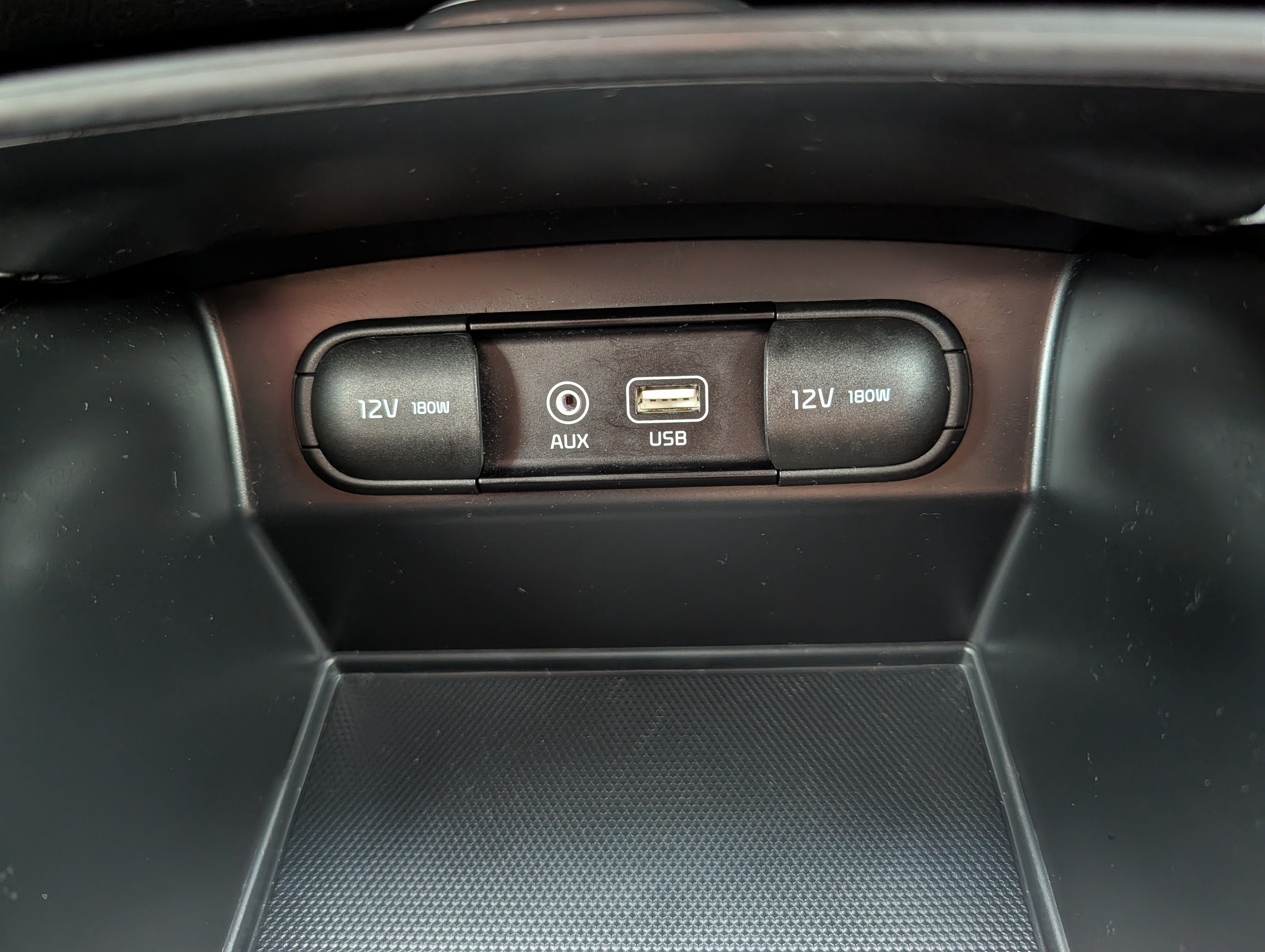 Used 2019 Kia Sorento AWD image 33