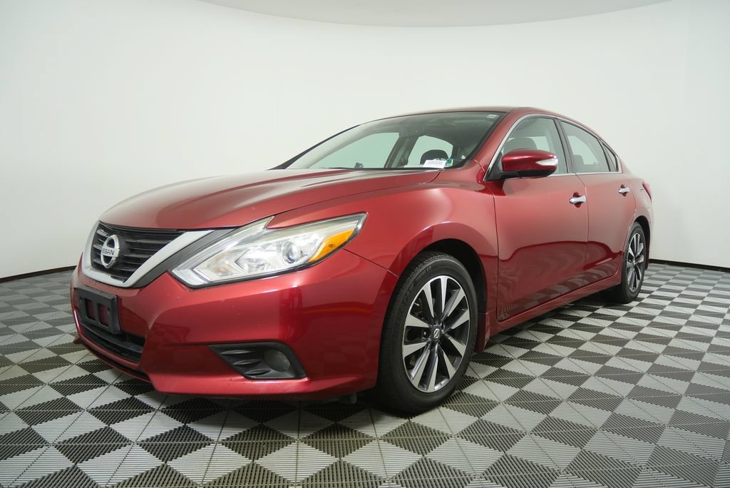 Used 2016 Nissan Altima 2.5 SV w/ Convenience Package FWD image 7